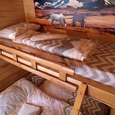 Still Cabin Цетине Екстериор снимка