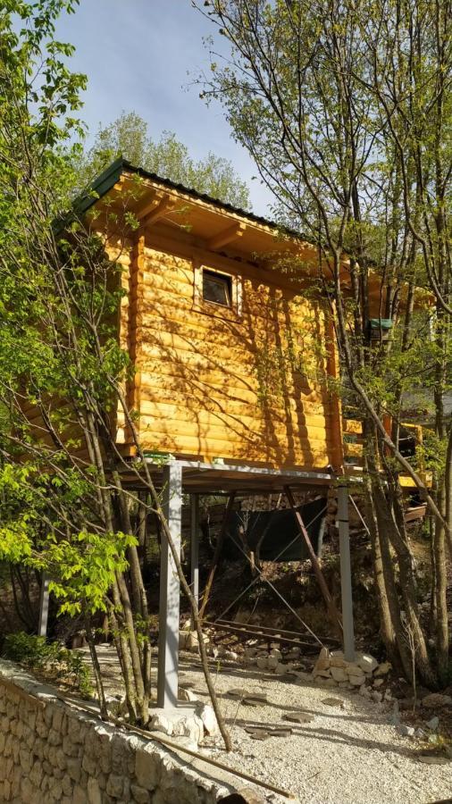 Still Cabin Цетине Екстериор снимка