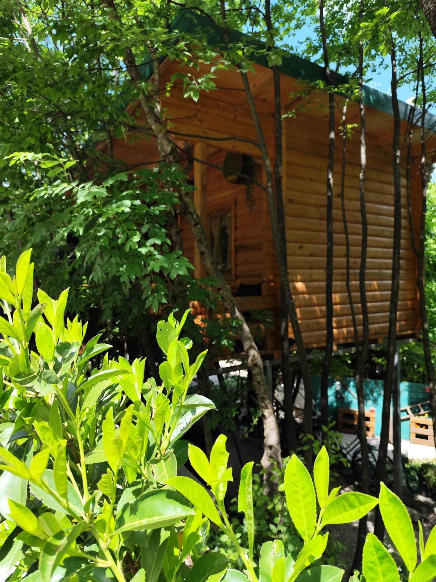 Still Cabin Цетине Екстериор снимка