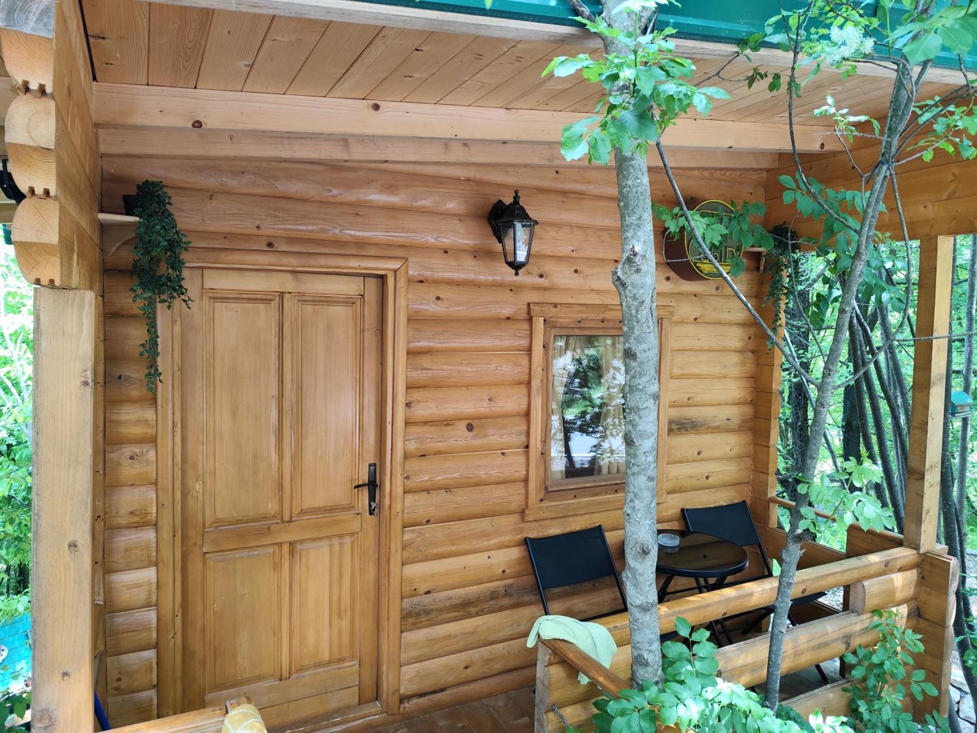 Still Cabin Цетине Екстериор снимка